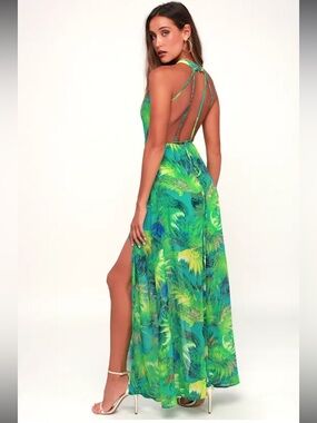 Lulus Tropic of Discussion Green Tropical Print Maxi Dress size small